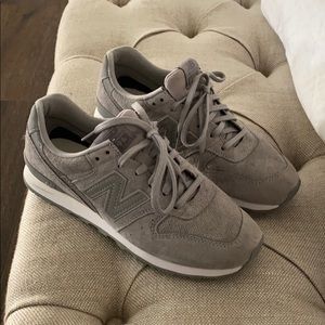 New Balance 696 - Grey